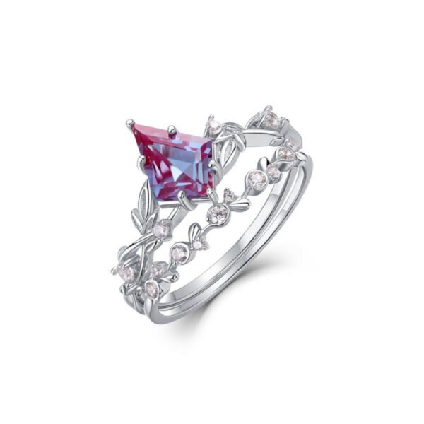 stylish stacked alexandrite ring