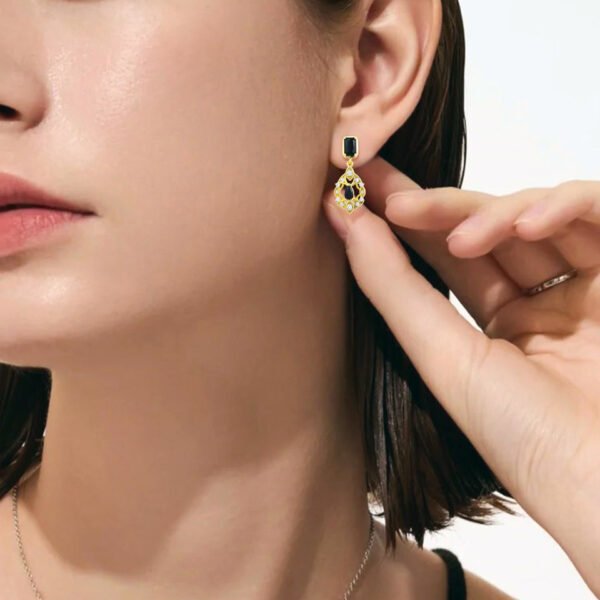 black spinel gold earrings – Image 2