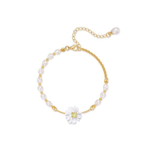 baroque pearl daisy bracelet