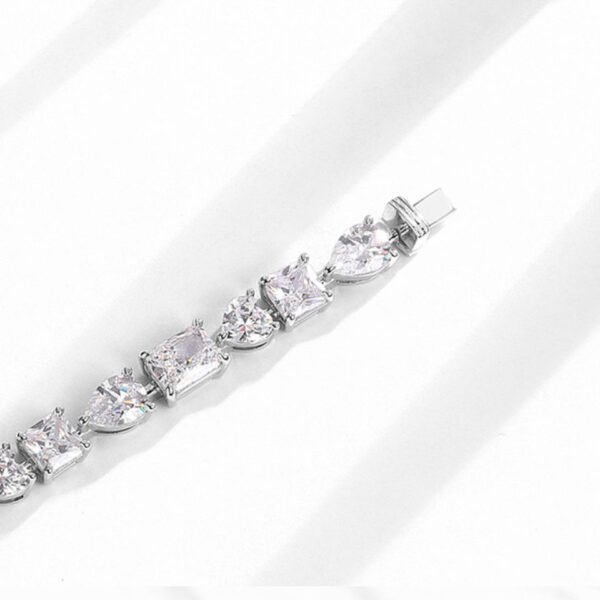 luxury diamond tennis bracelet – Image 3